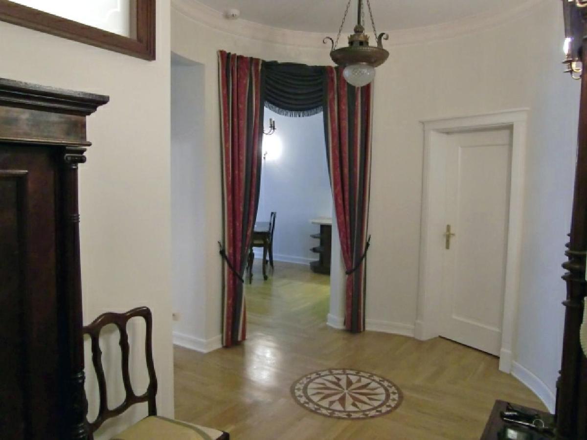 Apartment Rynek Starego Miasta By Interhome Warsawa Bagian luar foto